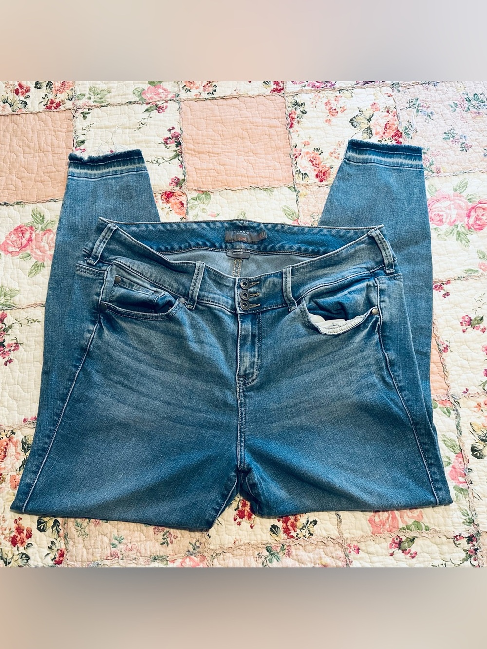Torrid Super Soft Jeggings